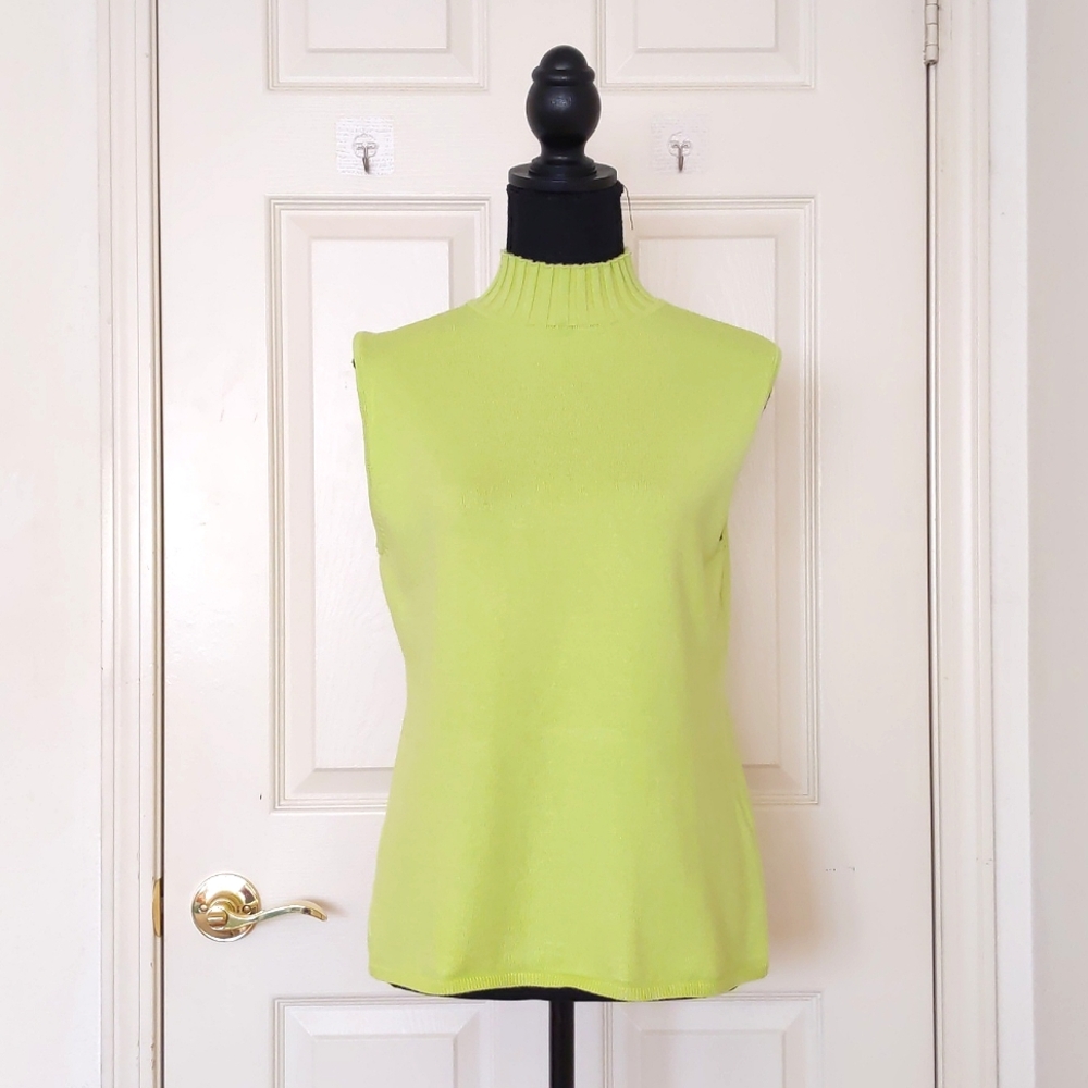 NWOT. Sugar by Liliana Van See Kolk 2" Turtleneck Sweater Vest.